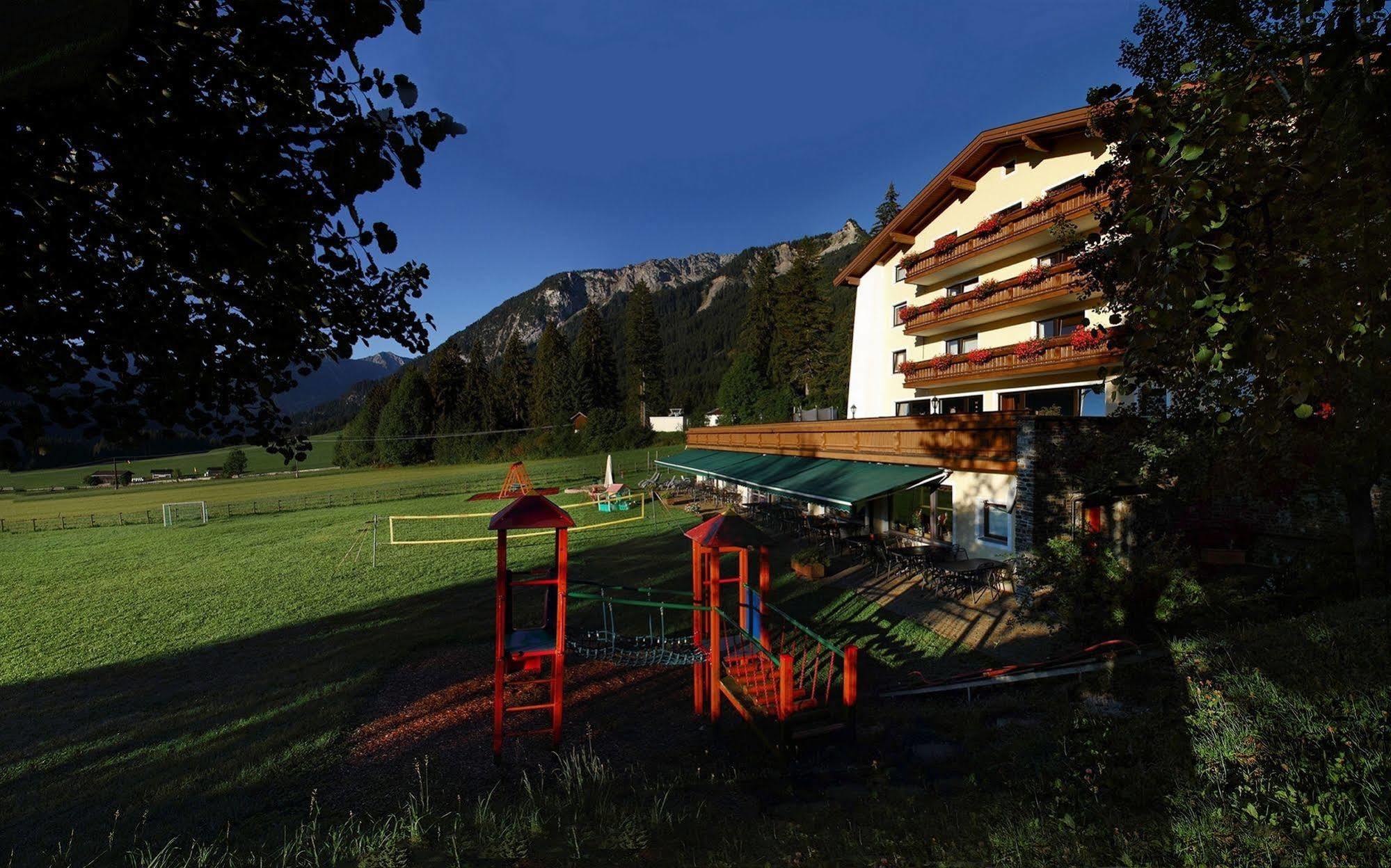 Haus Diana Hotell Reutte Eksteriør bilde